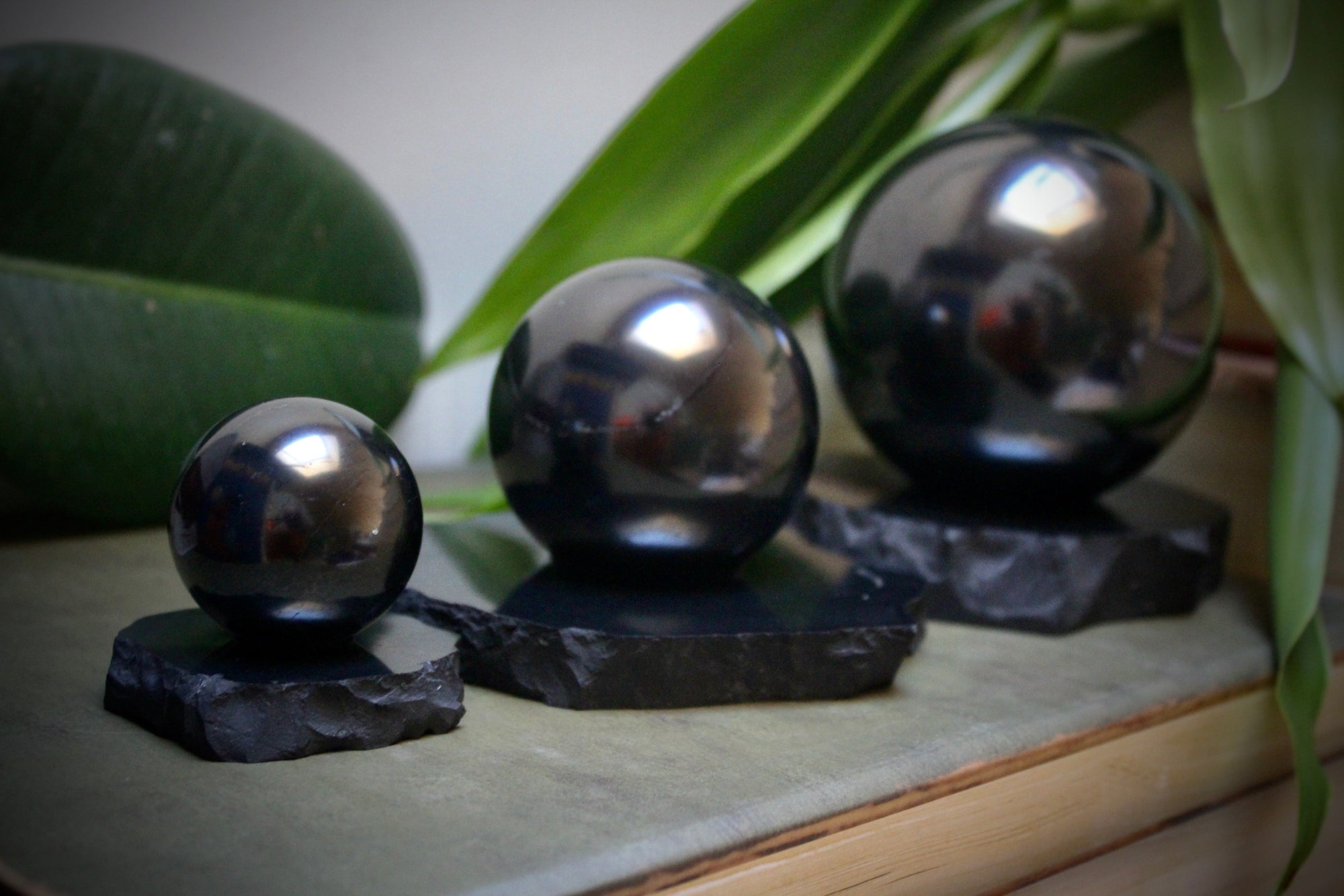 Shungite Spheres with Stand